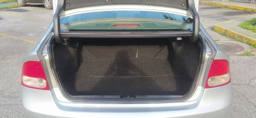 Imagen 12 de 15 de Honda Civic Emotion Automatico