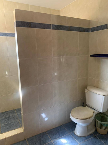 Imagen 4 de 19 de En Venta Casa De Dos Pisos En Playa El Agua
