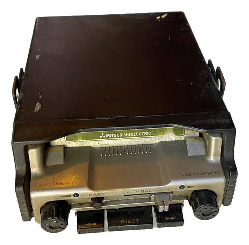 Estereo Reproductor Universal Mitsubishi Unico (Reacondicionado)