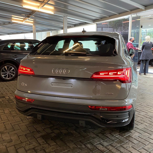 Imagem 3 de 4 de Audi Q5 S-line 2.0 Tfsi Quattro S-tronic Gasolina
