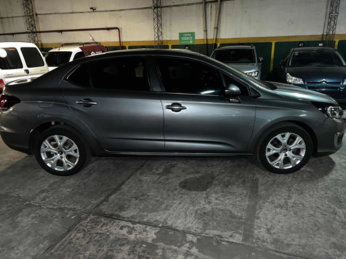 Imagen 7 de 12 de Citroën C4 Lounge 2018 1.6 Hdi 115 Feel Pack