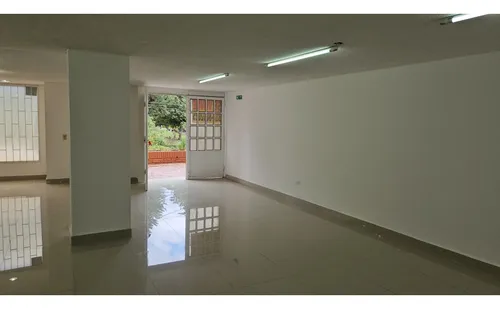 Local En Venta Batan / Recreo De Los Frailes