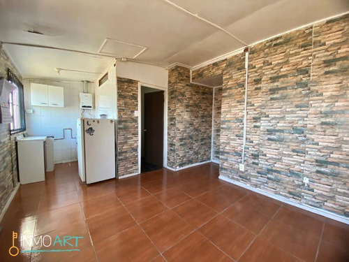 Para Inversion- 2 Casas De 1 Dorm 1 Baño C/u