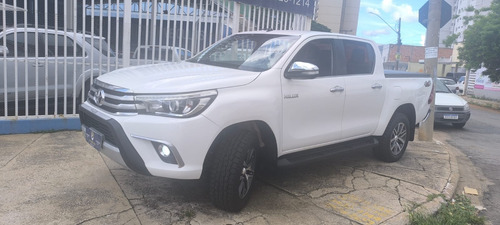 Toyota Picape Cabine Dupla Toyota Hilux Cabine Dupla 2.8 TDI SRX CD 4x4 (Aut)