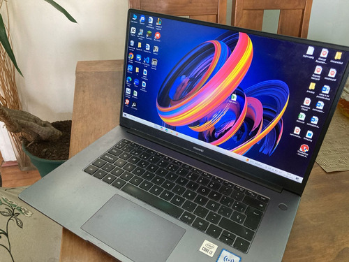 Notebook Huawei Matebook D15 Intel Core I3 8 Gb Ram 15.6 (Usado)