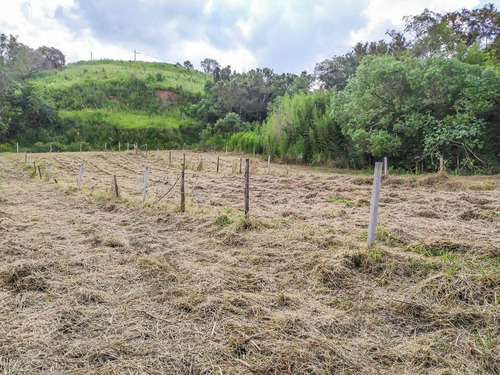 Imagem 5 de 14 de Atibaia 800 M² Escriturado Ac/ Veículos | Lp0055
