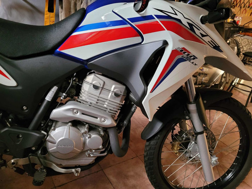 Imagen 2 de 9 de Honda Xre 300 Rally 2019