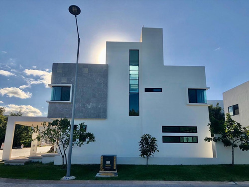 Imagen 2 de 13 de Casa En Venta Residencial Aqua Cancun A Estrenar!! C2751
