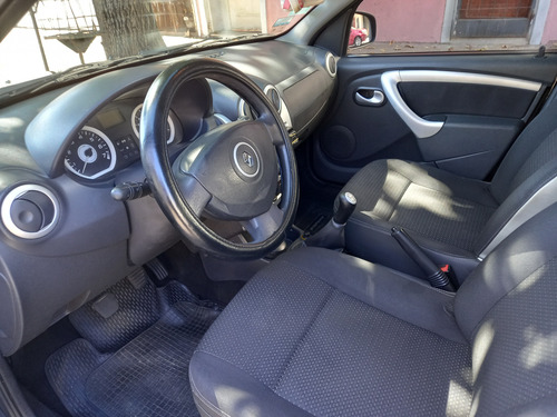 Renault Sandero Stepway 1.6 Luxe