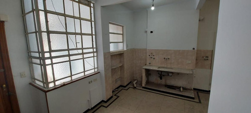Imagen 18 de 29 de Avenida Rivadavia Al 3000 Y La Rioja 150 M2 4 Ambientes