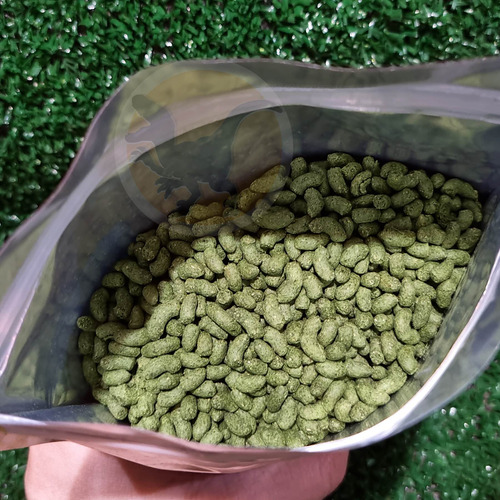 Imagem 3 de 8 de Ração Super Premium Iguana - Megazoo - 280gr