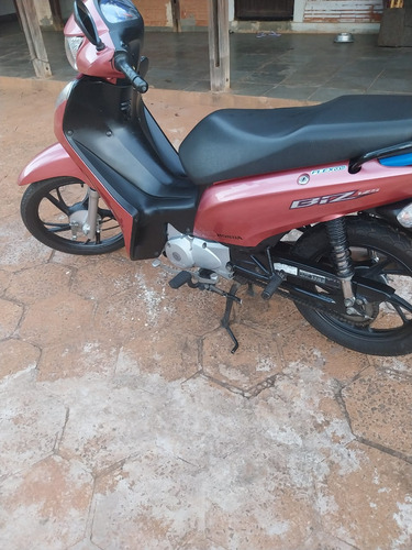 Moto Honda Biz 125 Rosa 2014 