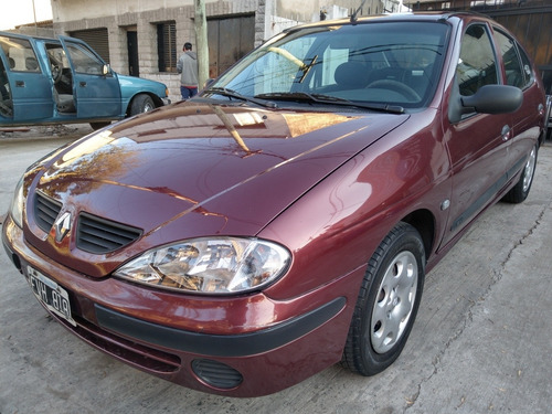 Imagen 9 de 14 de Renault Megane 1.6 Bic Pack Plus 2007
