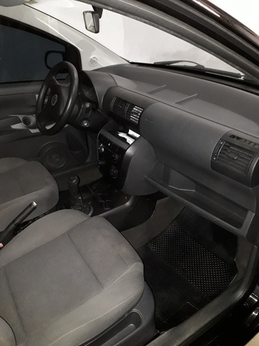 Volkswagen Fox 2010 1.0 Vht Total Flex 5p