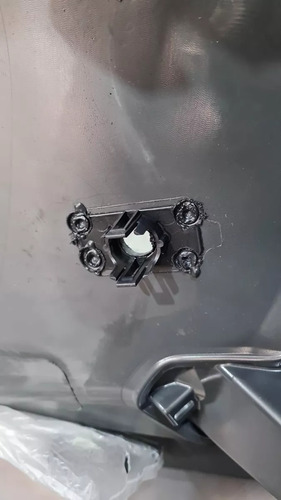 Parachoque Dianteiro Hilux 2021 22 23 2024 Com Furo Sensor