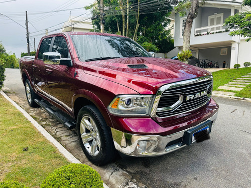 RAM Ram Classic 5.7 Laramie Cab. Dupla 4X4 Aut. 4P