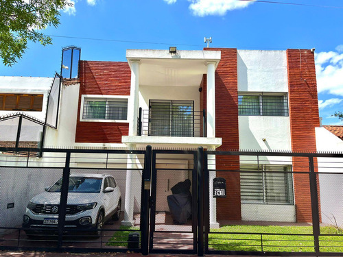 Imponente Casa De Categoria En Venta!!!