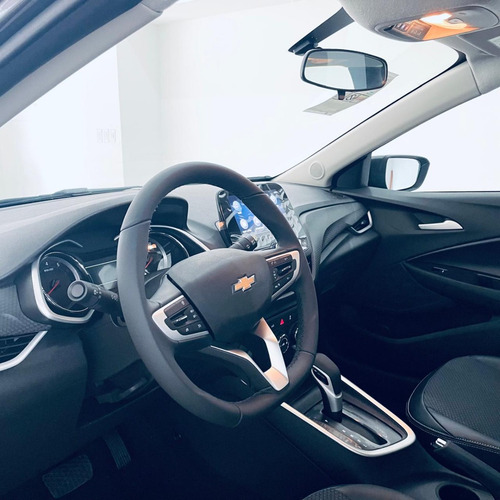 Chevrolet Onix plus LTZ 1.0T MT