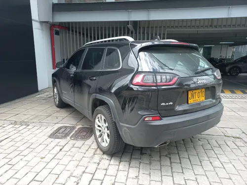 Jeep Cherokee 3.2 Longitude