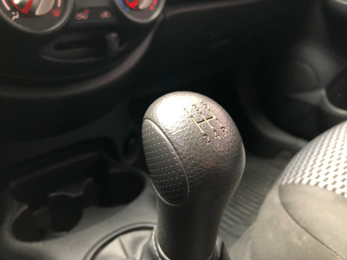 Nissan March 1.6 Active 107cv