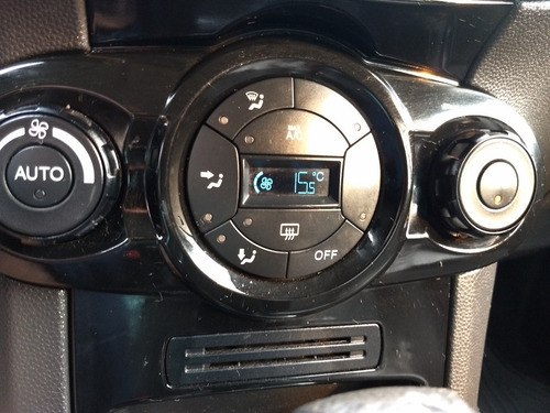 Imagem 9 de 10 de Ford Fiesta 2014 1.6 16v Titanium Flex Powershift 5p