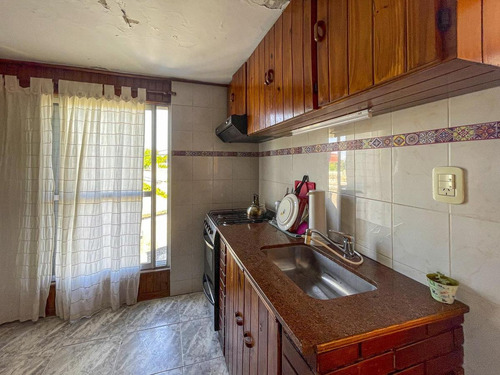 Imagen 8 de 30 de Casa De 3 Dormitorios, Departamento Y Local Independiente