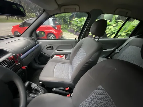 Renault Clio 1.6 Expression At 4x2 2012