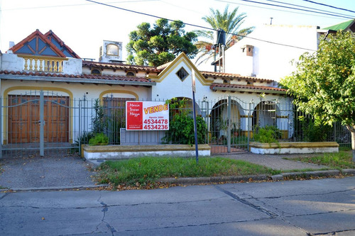 Casa En Venta Rosario La Florida Jardín.