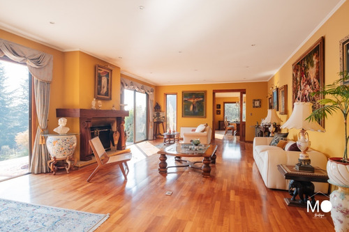 Imagen 2 de 21 de Gran Casa En Venta Peñalolen Alto, Condominio Arboletum!!