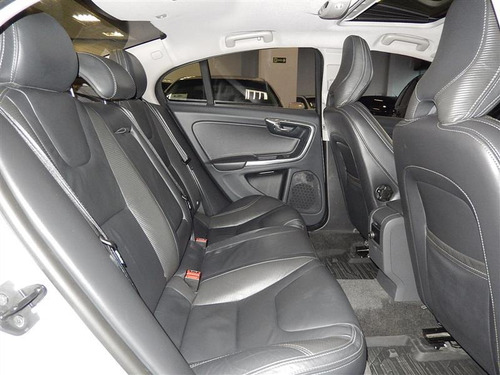 Volvo S60 3.0 T6 R-design Awd Gasolina 4p Automático 2012/20