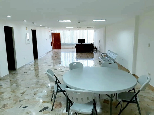 Grupo Inmobiliario Acres 20.2 Alquila Local, La Morita Rz