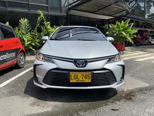 Toyota Corolla 1.8 Xl-i Hibrido At 4x2 2023