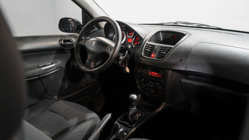 Peugeot 207 1.4 Active 75cv