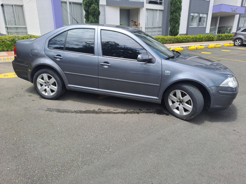 Volkswagen Jetta 2.0 Trendline