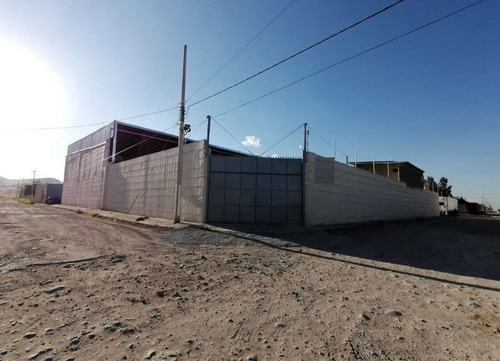 En Renta Bodega Industrial, Con Anden Y Oficinas, En La Deportistas