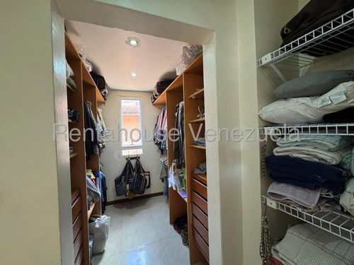 Estupenda Casa En Venta Con Inmejorable Ubicación Alto Hatillo