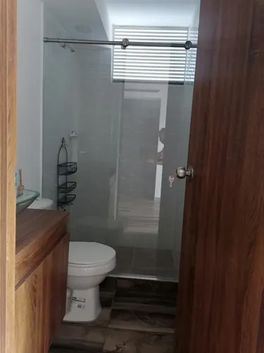 Apartamento, Pisina Camcha De Fusbool Y Basquesbol