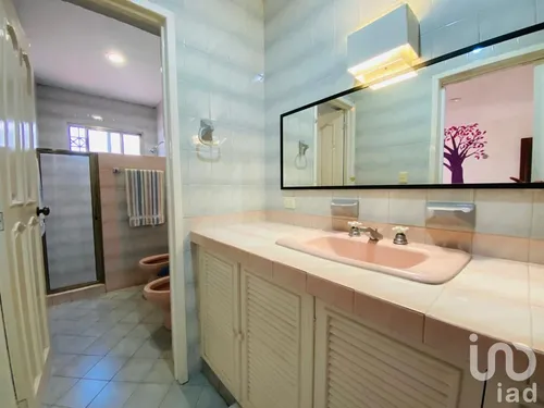 Venta Casa 3 Ambientes Itzimna