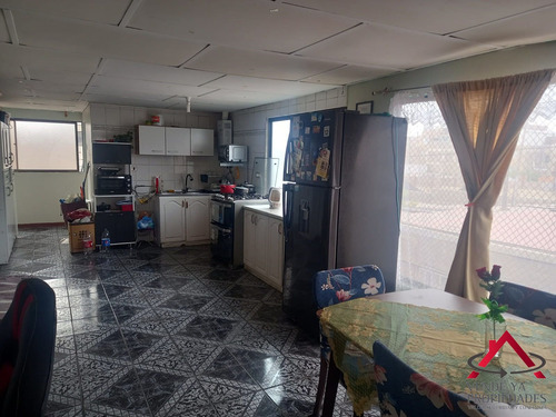 Se Vende Amplia Casa Con Local Comercial, Población Lautaro.