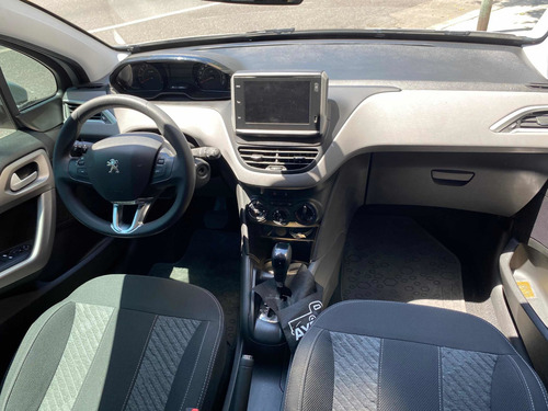 Peugeot 208 1.6 Allure Nav Tiptronic 2019 Cassano Automobili