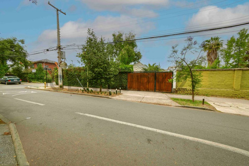 Amplia Casa Cercana Metro Hernando De Magallanes