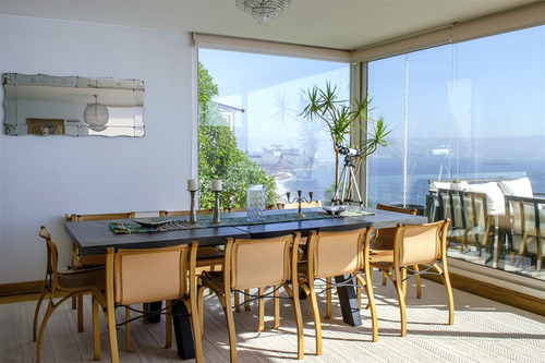 Exquisito Triplex En Venta De 5 Dorm. En Subida El Encanto