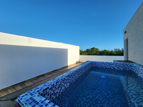 Vendo Exclusivo Y Elegante Complejo De Villas Y Townhouses En Juan Dolio A 3 Minutos De La Playa Hemingway, República Dominicana