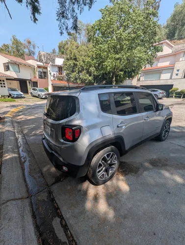 Jeep Renegade 1.8 Latitude 4x2 At