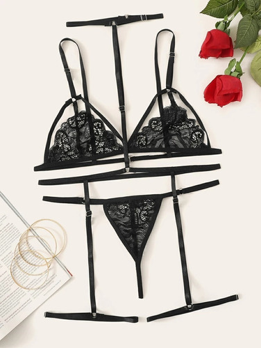 Conjunto Negro Harness Con Encaje Floral - Lencería Hermosa