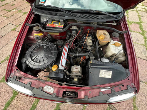 Imagen 15 de 17 de Volkswagen Gol 1995 1.6 Gli