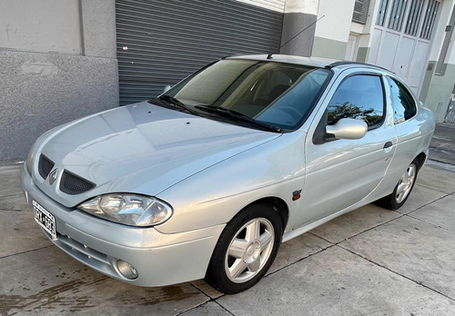 Renault Megane 1.6 Coupe Manual