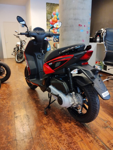 Imagen 4 de 19 de Aprilia Sr 160