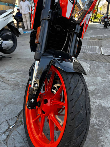 Imagen 15 de 20 de Ktm Duke 200