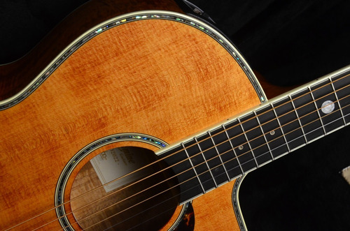 Violão Takamine Ltd 2022